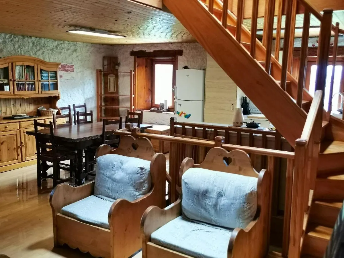 Maison De Charme A Seez Avec Vue Sur Montagne, Cheminee Holiday home