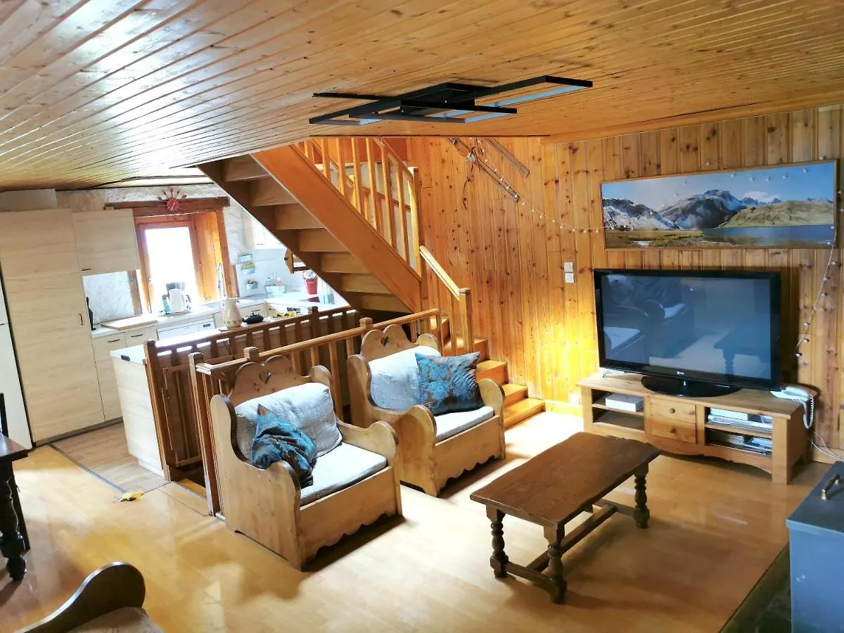 Maison De Charme A Seez Avec Vue Sur Montagne, Cheminee Holiday home