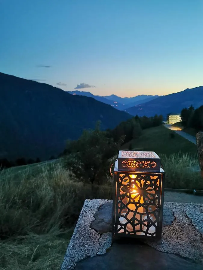 Holiday home Maison De Charme A Seez Avec Vue Sur Montagne, Cheminee