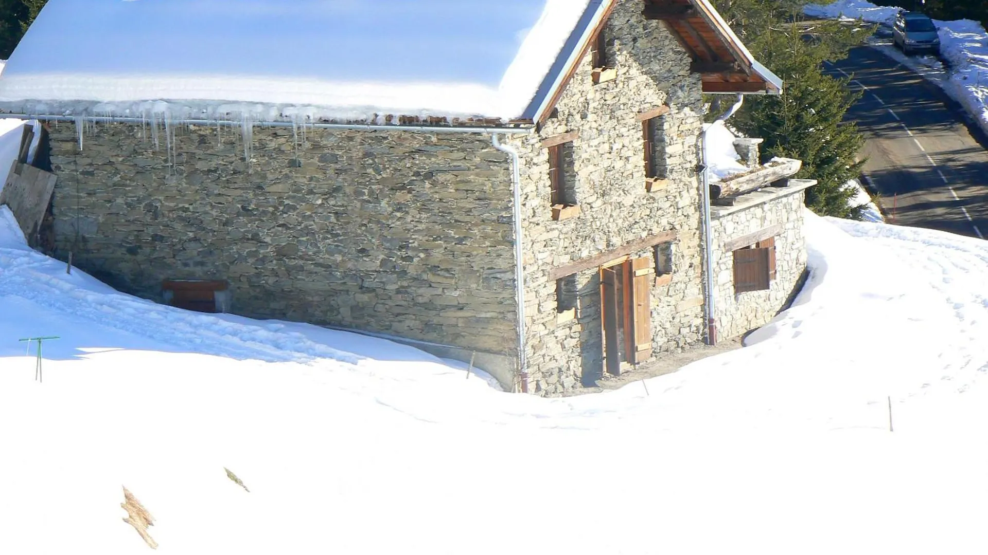 Holiday home Maison De Charme A Seez Avec Vue Sur Montagne, Cheminee