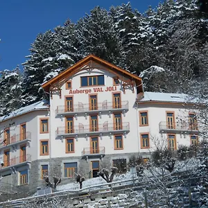 Du Val Joli Hotel