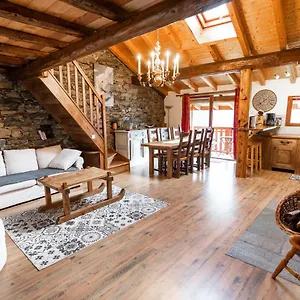 Les Balcons Du Molliebon Appartement